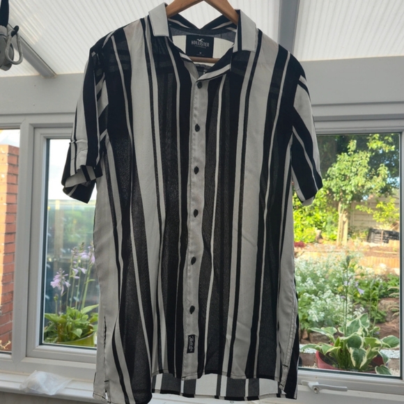 Hollister Other - Mens Hollister shirt
